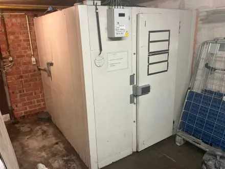 Kelvion SPBE 35-f41 Marktgefrierschrank – RESALE