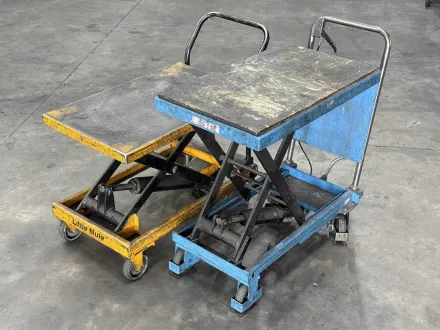 2 Scherenhubwagen – RESALE