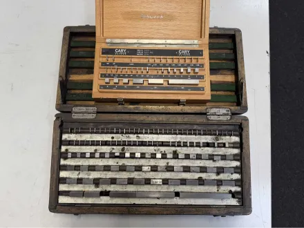 2 Endmaßkasten – RESALE
