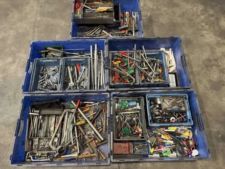 Posten Handwerkzeuge – RESALE