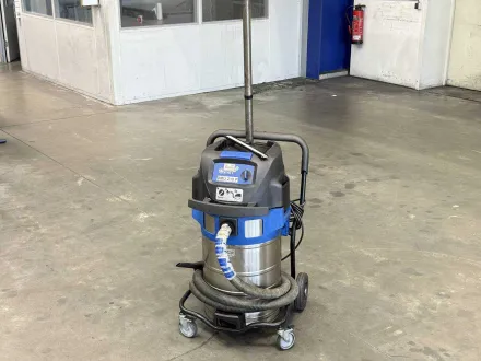 NILFISK  Industriesauger – RESALE
