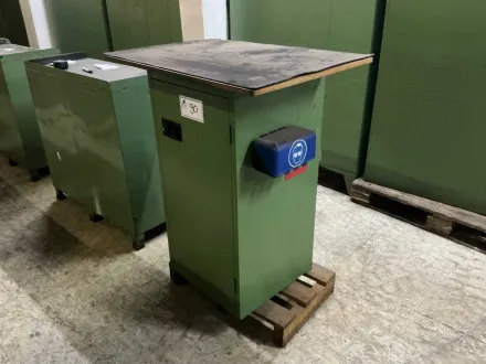 Werkzeugschrank ohne Inhalt – RESALE