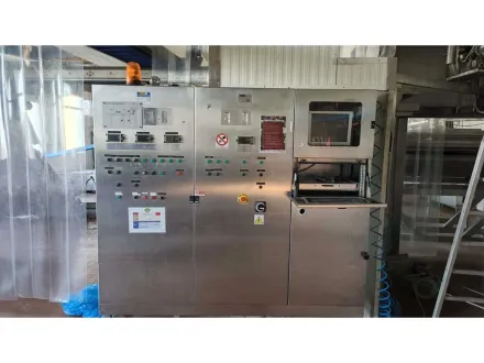 Edelstahl-Elektroschrank – RESALE