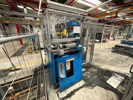 Atlas MPA 15 Pressmaschine mit Sankyo SP 4100 Lader – RESALE