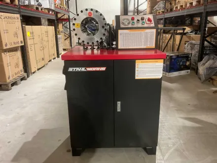 2025 Stahlworks Hydraulik-Schlauchpresse – RESALE