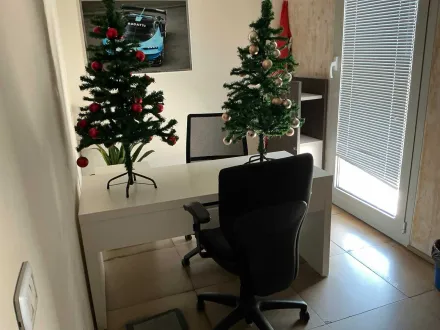 Büro-Grundstück 950 – RESALE