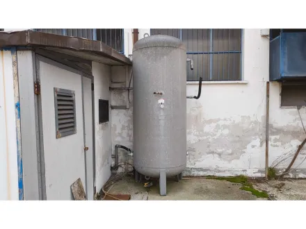 Vertikaler Drucklufttank – RESALE