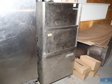 Haubenspülmaschine WINTERHALTER GS 640 – RESALE