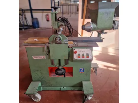 HIGUERAS AM 270 Holzpaste-Stempelmaschine auf Leisten – 1992 – RESALE