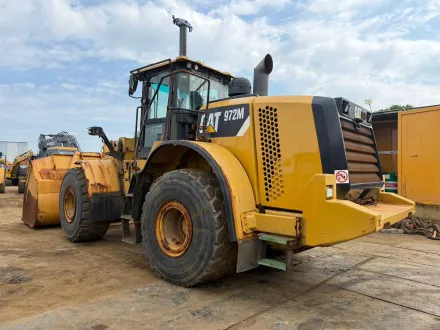 2015 Caterpillar 972M Radlader – RESALE