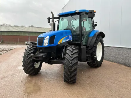 2004 New Holland TS115A Traktor (neuer Motor und Reifen) – RESALE