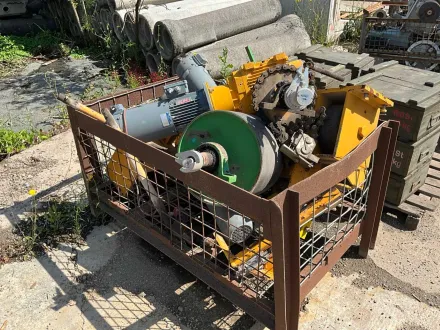 Charge von Elektromotor- / Maschinenteilen – RESALE
