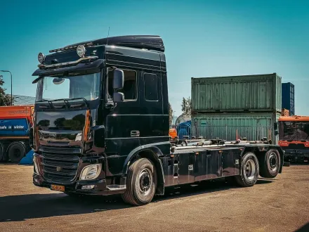 2015 DAF XF 510 SC 6x2 Hiab 22T Hook Lift EURO 6Truck – RESALE