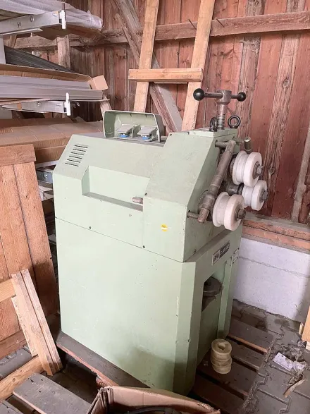 Bpr C 403 ME Biegemaschine – RESALE