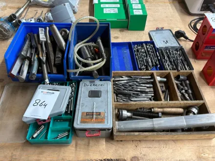 Bohr- und Fräswerkzeug-Charge – RESALE
