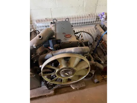 Mercedes - Motor 4 Zylinder Diesel Engine – RESALE