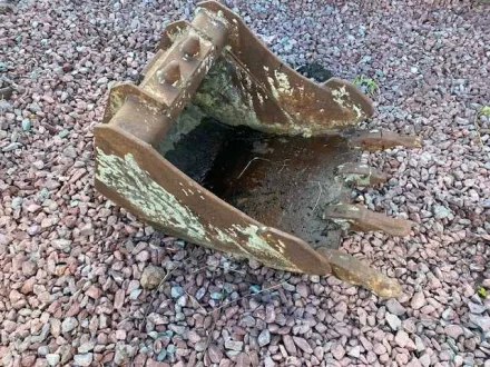 MECALAC Baggerschaufel 600 mm – RESALE