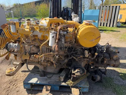 Komatsu 6 Zylinder Motor Diesel Engine – RESALE
