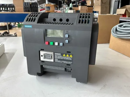 Siemens SINAMICS V20 Frequenzwandler – RESALE