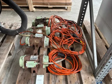 Emil Aier Maschinen- und Apparatebau Unbalanced Motor (4x) – RESALE