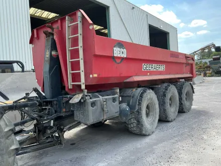 Beco E-22000 Anhänger mit Hakenlift – RESALE