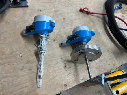 2022 Endress+Hauser Temperatursender (2x) – RESALE