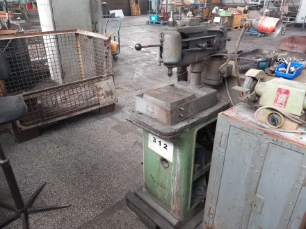 Werkbankmontierte Schlitz- / Querschnittmaschine (mechanischer Schlitzer / Formeinheit) – RESALE