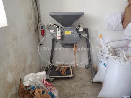 Robix Mikro grist mill – RESALE