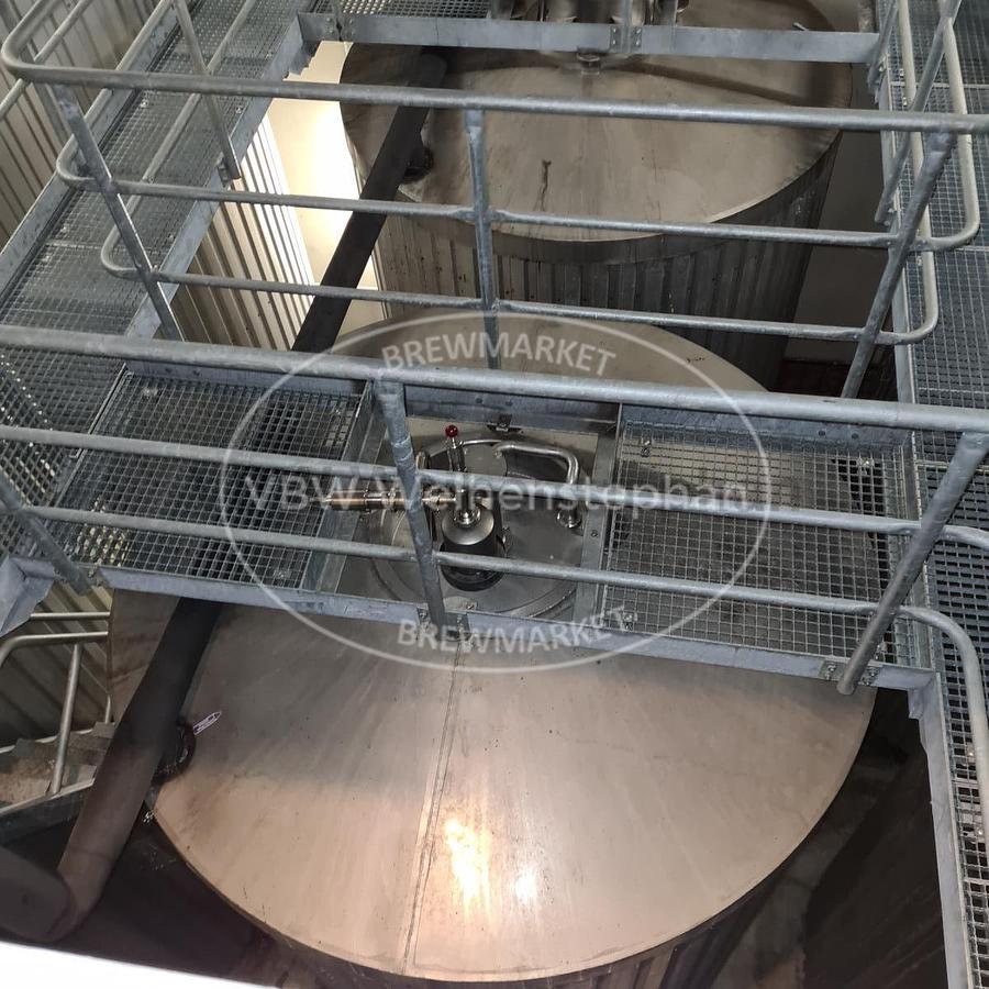 GROSS Behälterbau Réservoirs cylindroconiques de fermentation et de stockage (CCT) [7 pièces.]