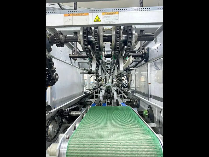 VANTA WSD-B352 Empaquetador automático envolvente usado 2100 bph