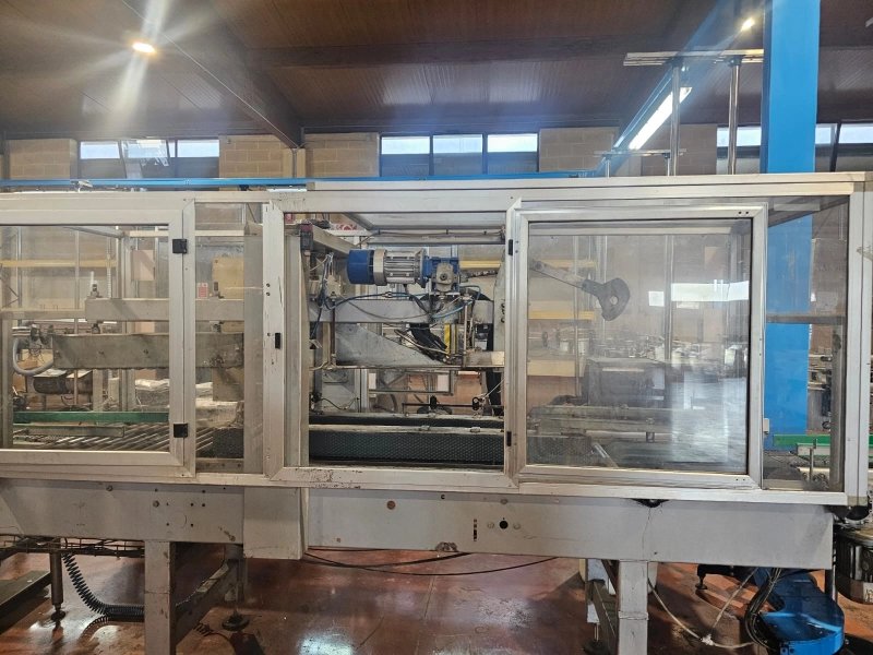 TE-CO 607-98 Sellador de estuche termofusible usado año 1998