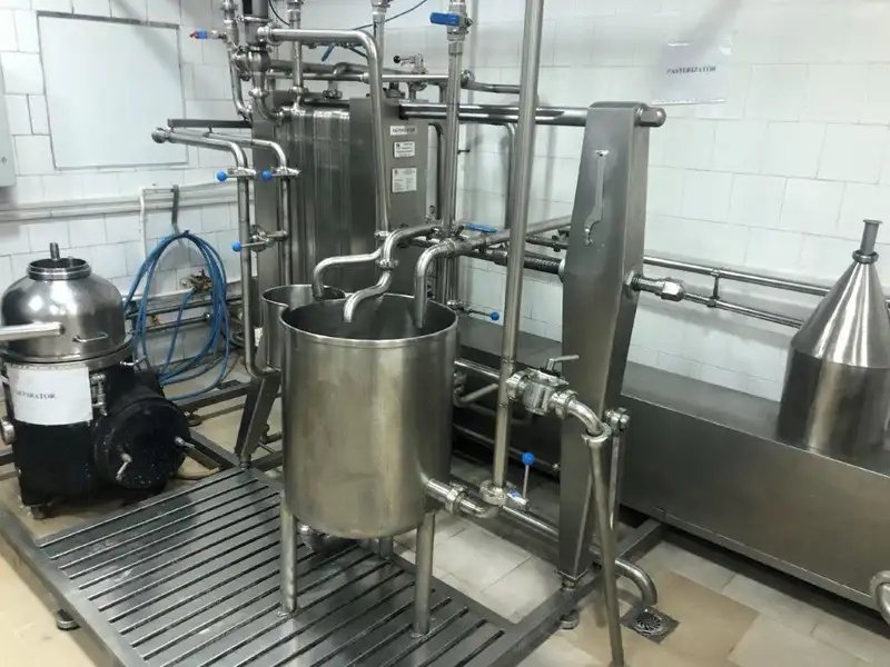 Ligne de transformation d’occasion pour petits produits laitiers 2000