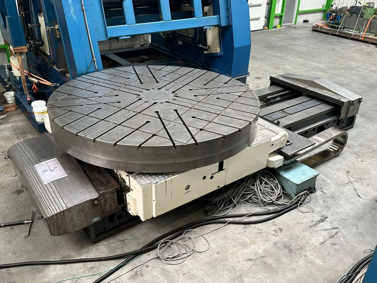 INNSE INNOCENTI PM 250