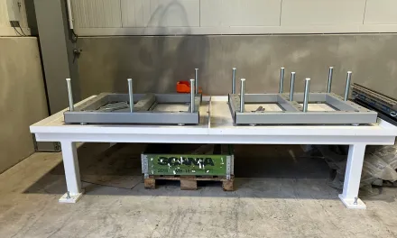 Stopa UNPACKING TABLE – RESALE