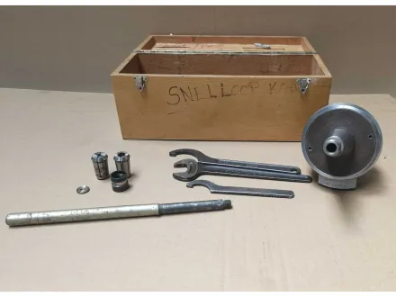 HENNINGER FRÄSSPINDEL TYP 801 Fräs- und Drehwerkzeuge – RESALE