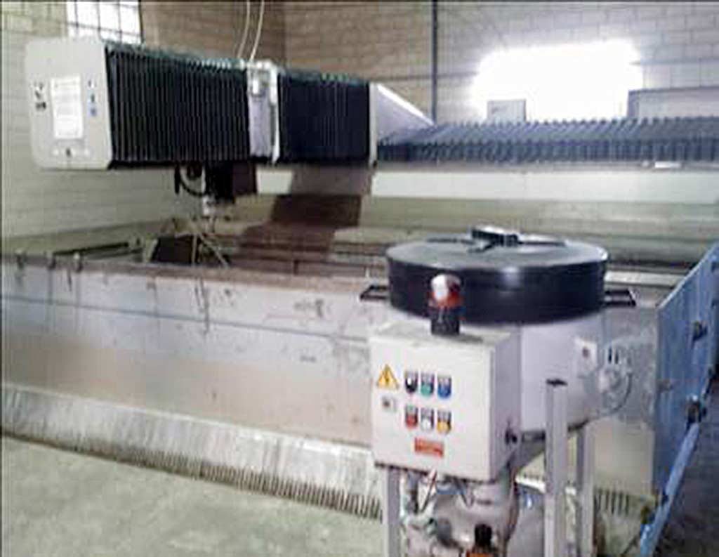 Flow Europe HyPlex 50 Wasserstrahlschneidanlage