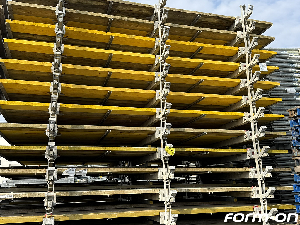 Doka Faltbühne K 4,50m Arbeits- und Sicherheitssystem