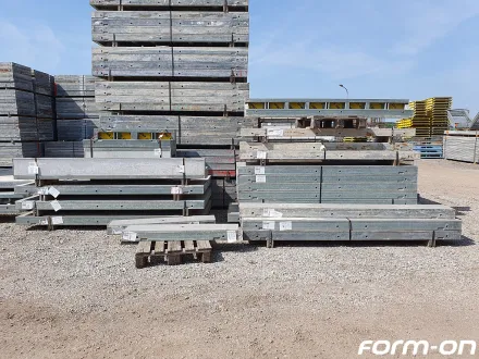 Doka Framax Xlife Plus Elemente 3,30m Wandschalung – RESALE