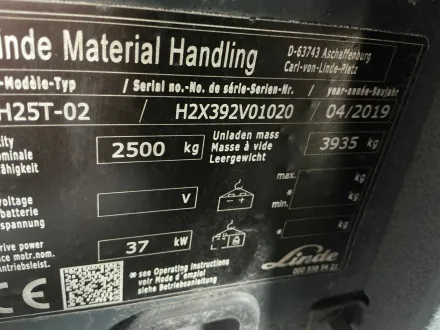 2019 Linde H25T Gabelstapler mit Kaup-Klemme – RESALE