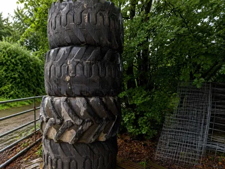 Reifen, Felgen und Felgen – RESALE