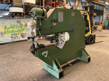 Trumpf CB14 Stanzmaschine – RESALE