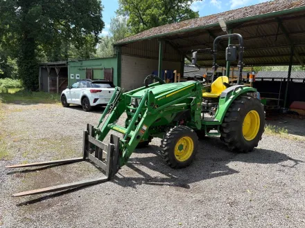 John Deere - 4049M - 2020 - Ackerschlepper mit Allradantrieb – RESALE