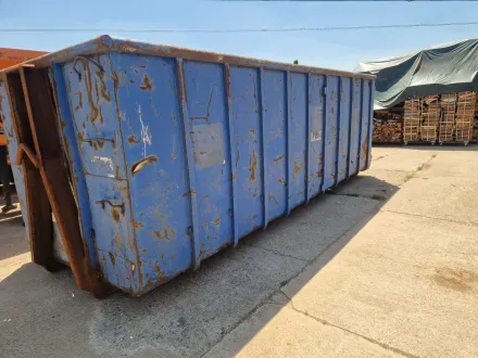 Abfallbehälter – Behälter mit Haken – Barrierebehälter 28m³ Lagerbehälter – RESALE