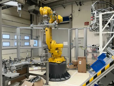 2012 ABB IRB 6640 M2004 6-Achs-Roboter – RESALE