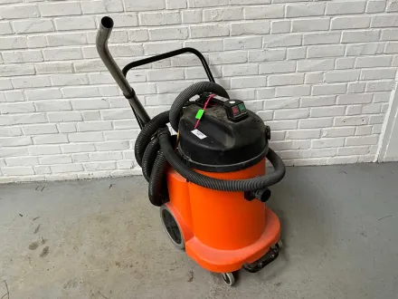2019 Numatic NED 900A Industriestaubsauger – RESALE