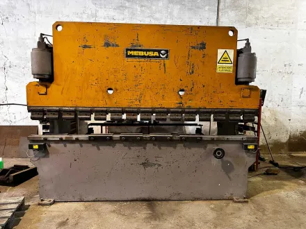 SILMAR PEL-103 Hydraulische Faltmaschine – RESALE