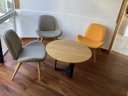 3 x Nowy Styl Tilkka Armchair / Design-Loungesessel + Eiche Tisch – RESALE