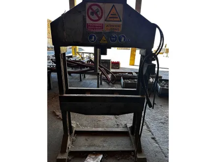 2-Säulen-Werkstatt-Hydraulikpresse – RESALE