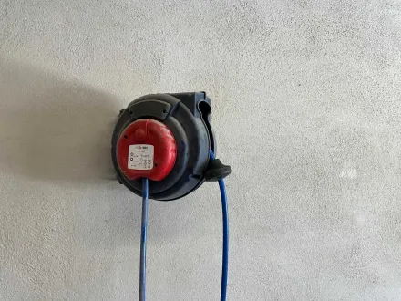 Förch Druckluftschlauch-Abroller 9m – RESALE