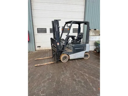 Nissan - 2013 - TX4 - 3,3M Duplex, Freiheber, Seitenschalter, Gabelpositionierer - Gabelstapler – RESALE